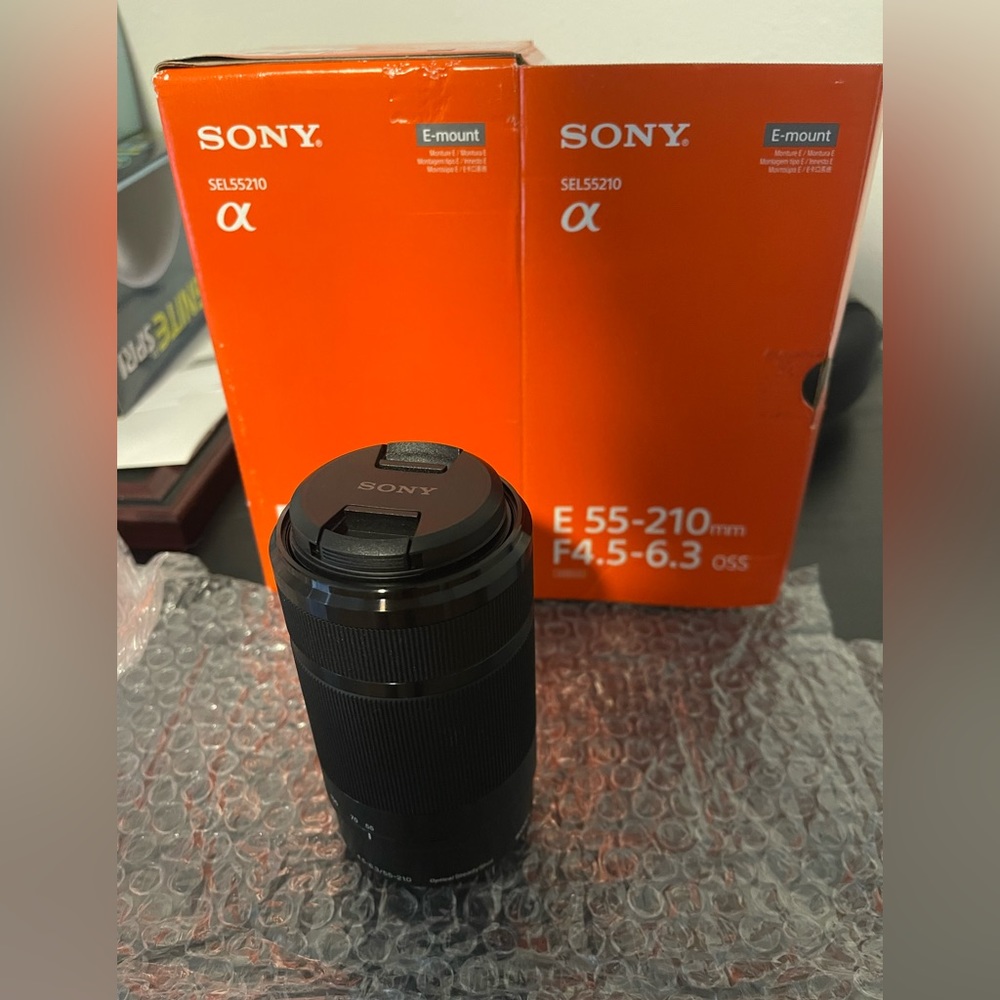 Sony Lens
